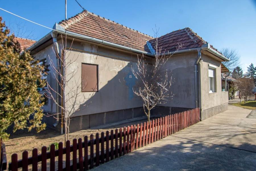 eladó családi ház, Gyál