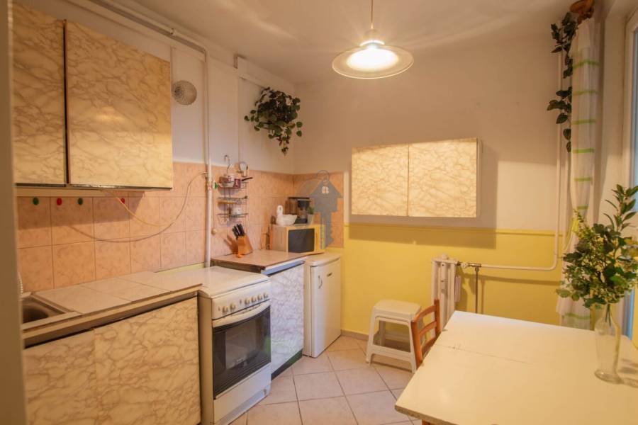 eladó panellakás, Budapest, XX. kerület
