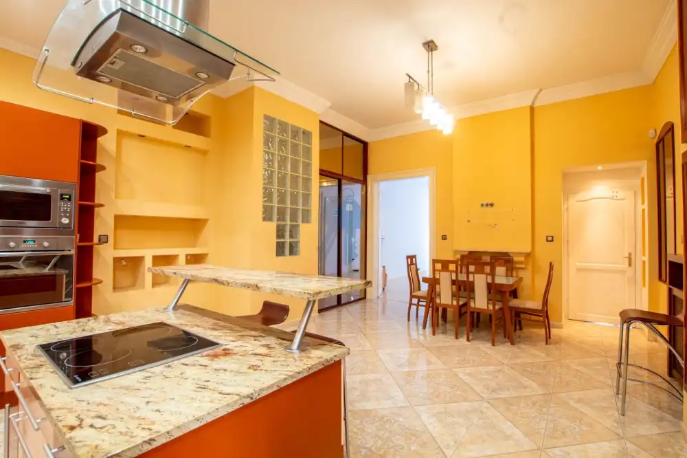 Budapest, VI. kerület - Terézváros (Nagykörúton belül)