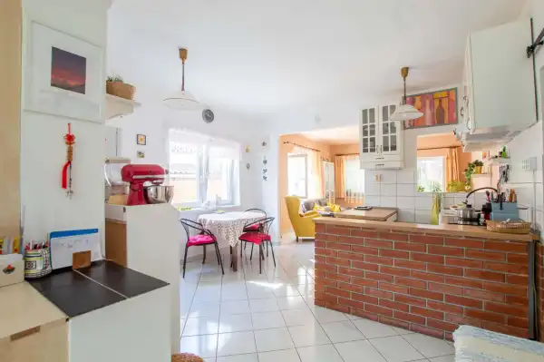 Eladó téglalakás, Budapest, XVIII. kerület 4 szoba 94 m² 98.9 M Ft